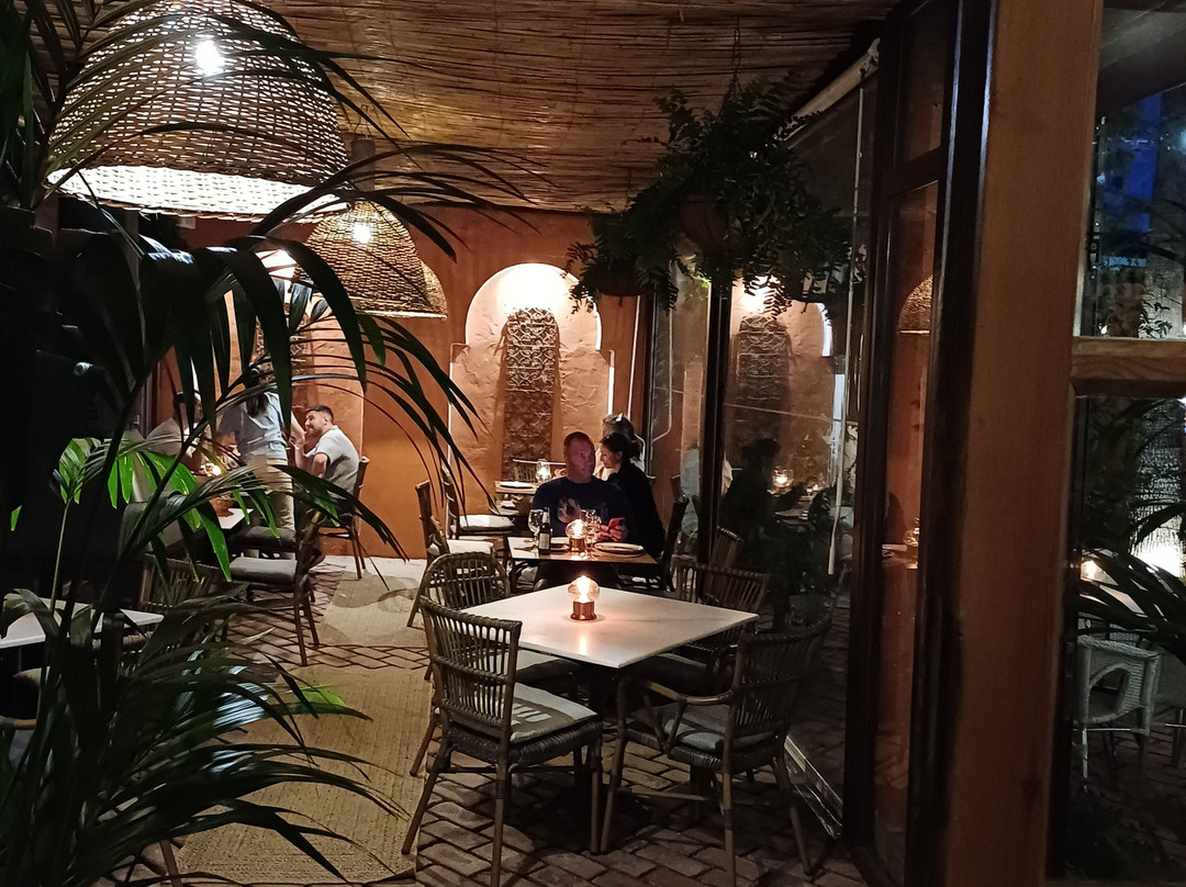 马德雷瑟瓦酒店主图