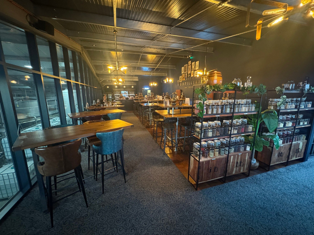 Louth Distillery-Louth必去景点