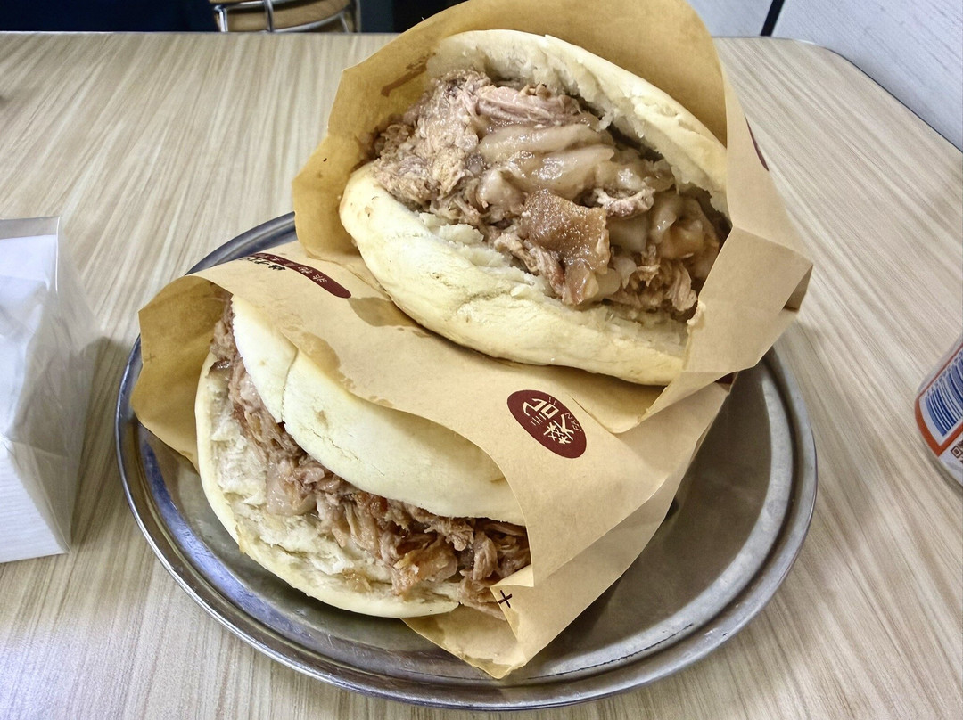 樊记腊汁肉夹馍(竹笆市店)