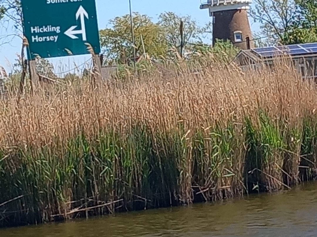 Ross' Wildlife Boat Trips-Mustard Hyrn必去景点