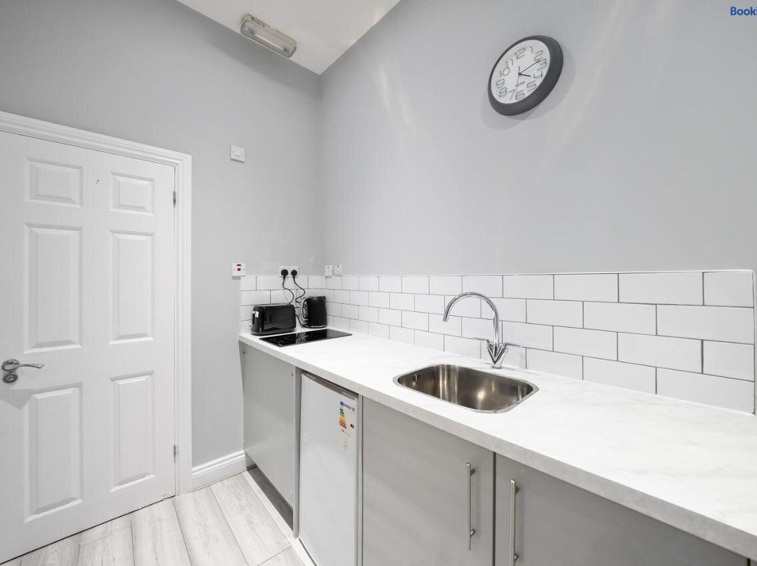 Balmoral Apartments