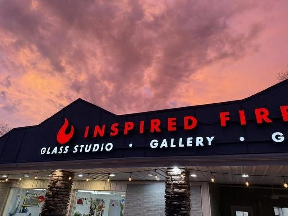Inspired Fire Glass Studio & Art Gallery-拉斐特必去景点