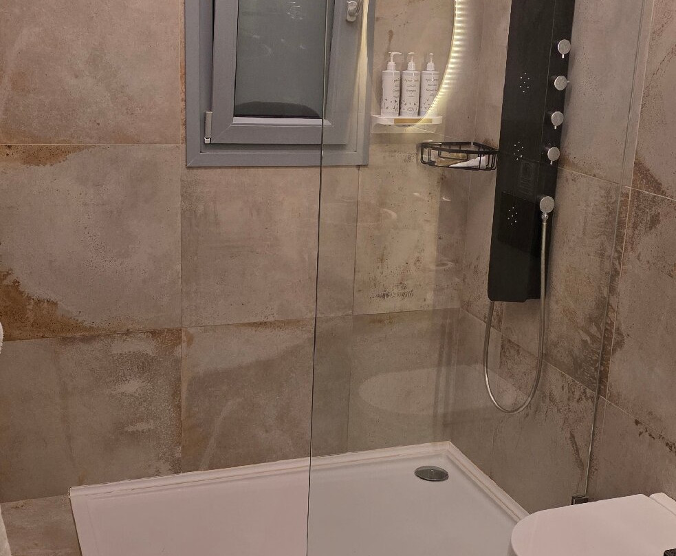 Naxos Pantheon Luxury Apartments主图