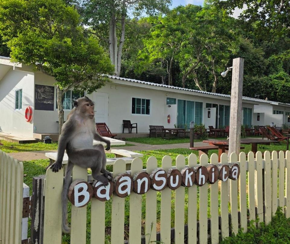 Baan Sukhita