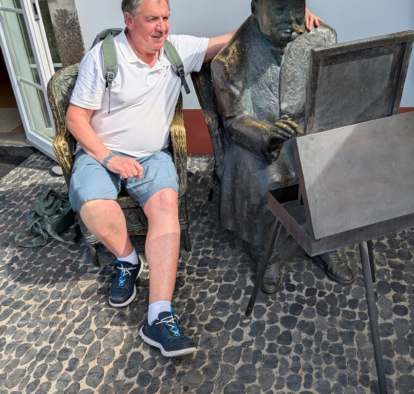 Estátua de Winston Churchill-Camara De Lobos必去景点