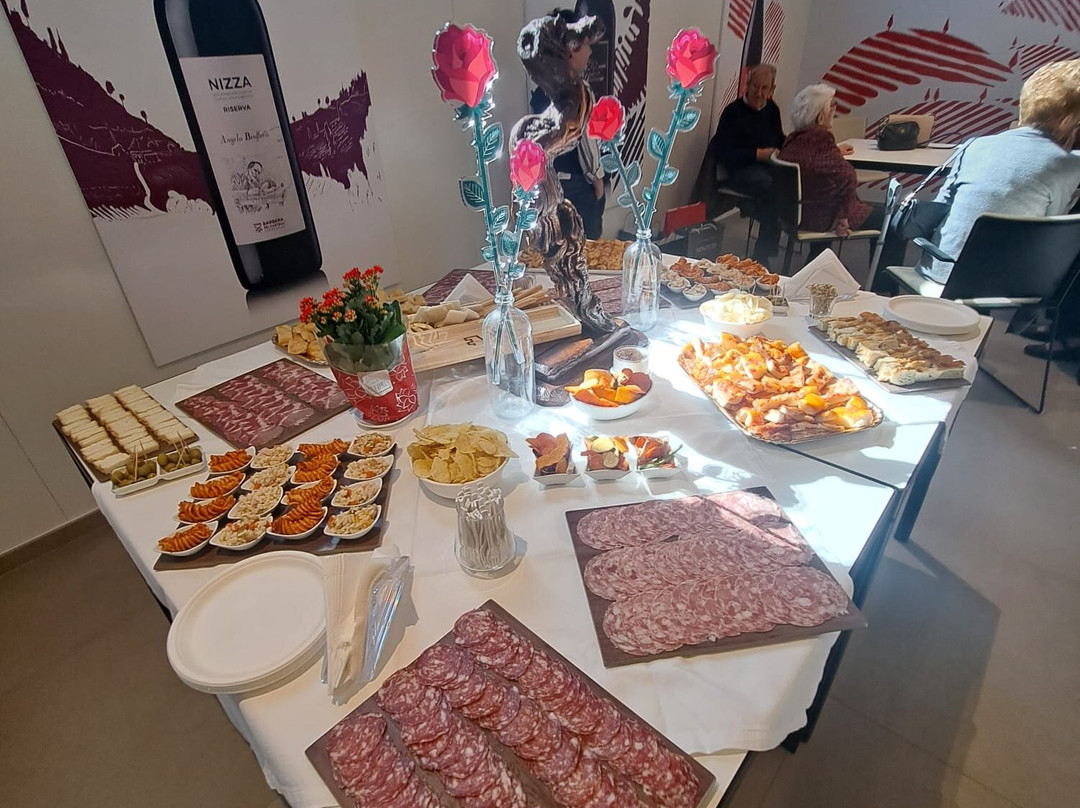 Cantina Sociale Barbera dei Sei Castelli-Castelnuovo Calcea必去景点