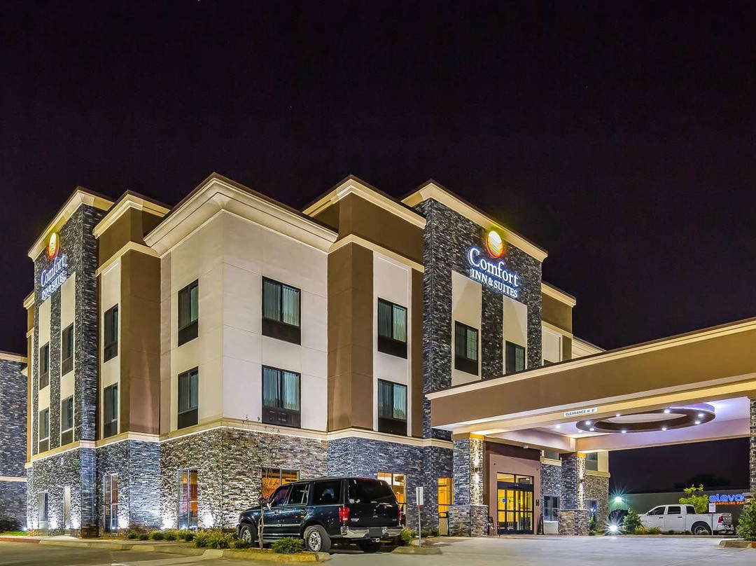 穆尔酒店住宿-Comfort Inn & Suites Moore - Oklahoma City