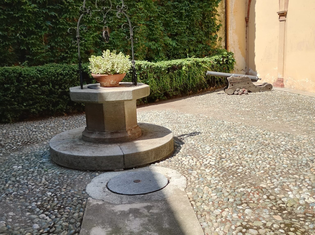 Castello di Roppolo-Roppolo必去景点