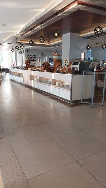 哈利斯会议酒店-旅行者