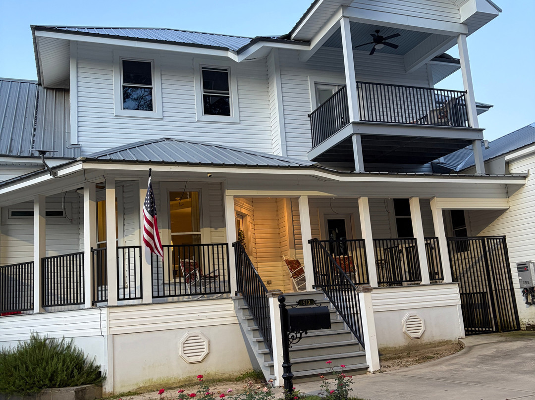 The Holley House Bed & Breakfast