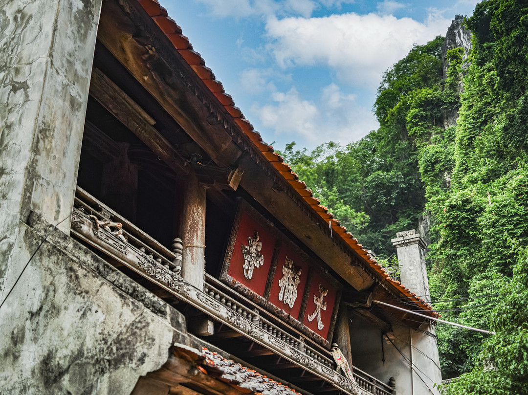 Thay Temple-河内必去景点