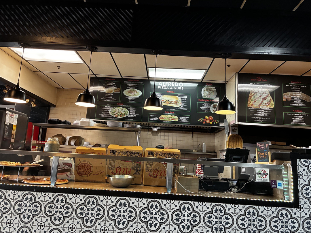 Alfredos Pizza and Italian Ristorante