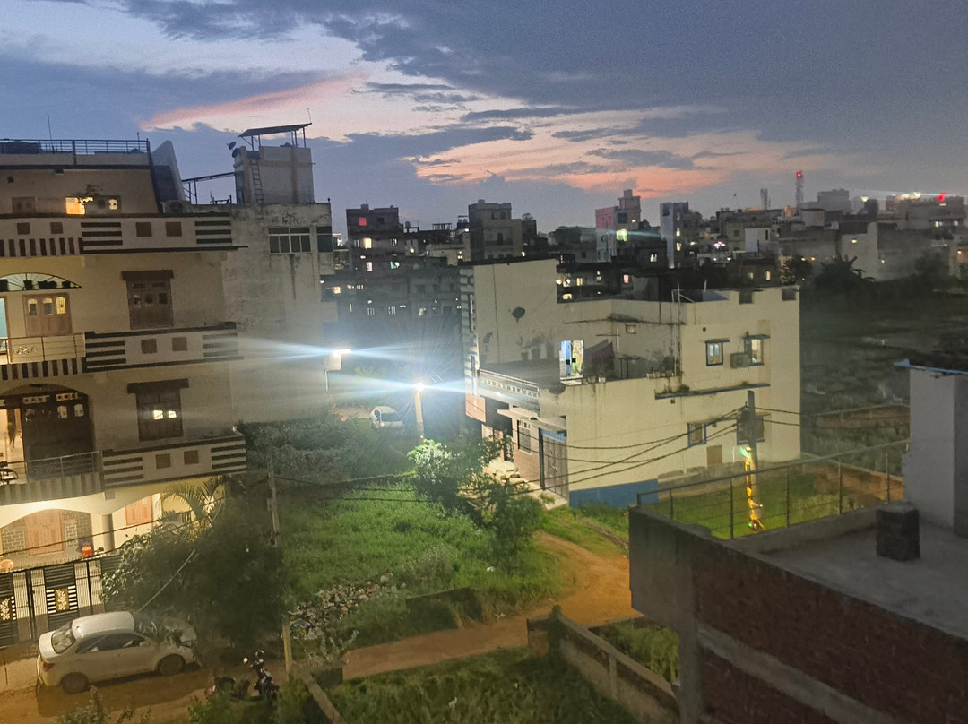 佳吉大酒店主图