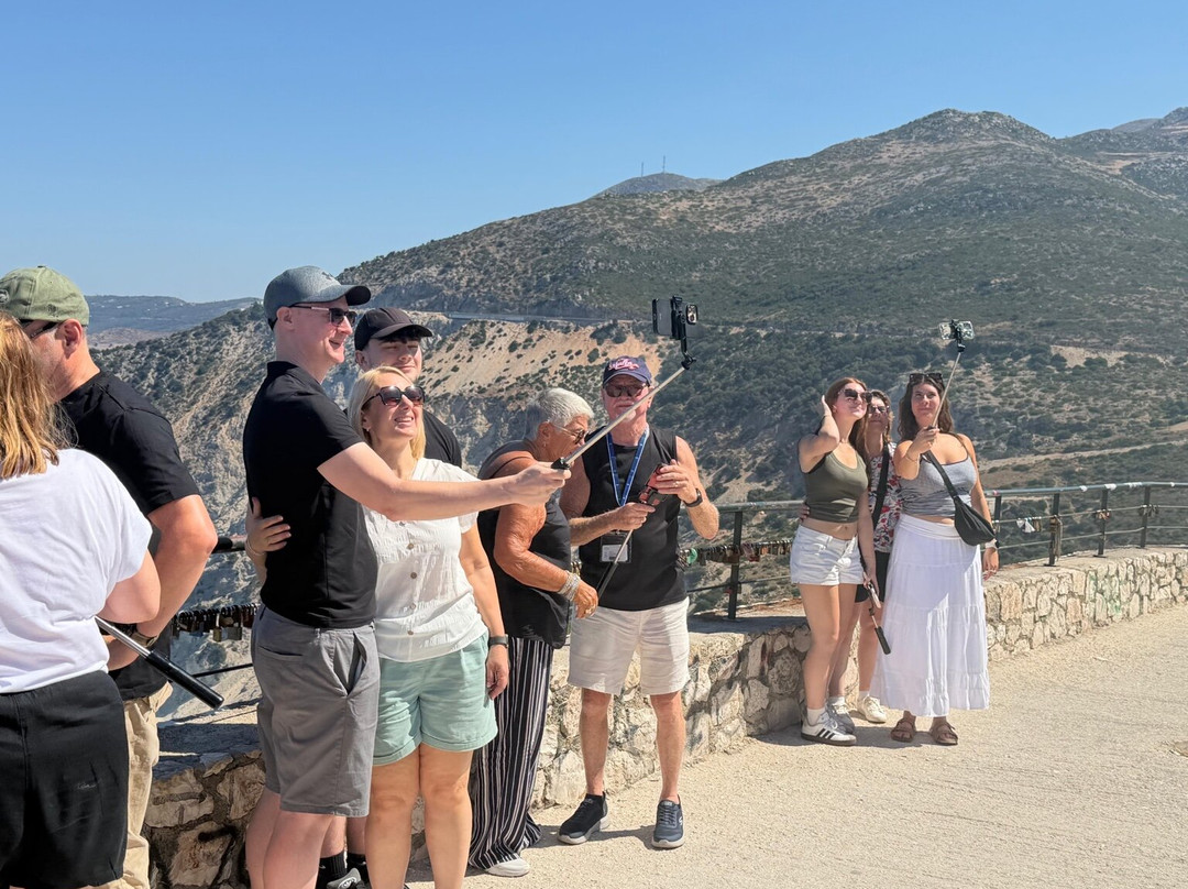 Kefalonia Excursions-阿尔戈斯托利翁必去景点