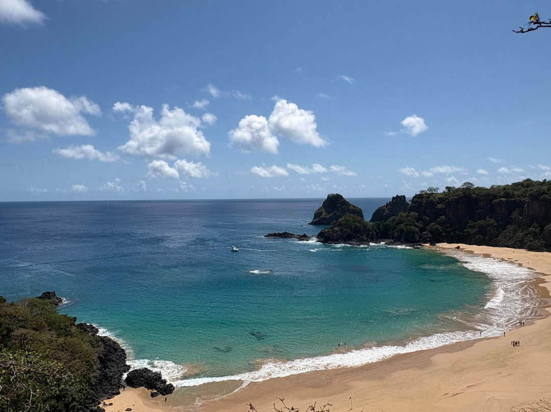 Leao Beach-费尔南多-迪诺罗尼亚群岛必去景点