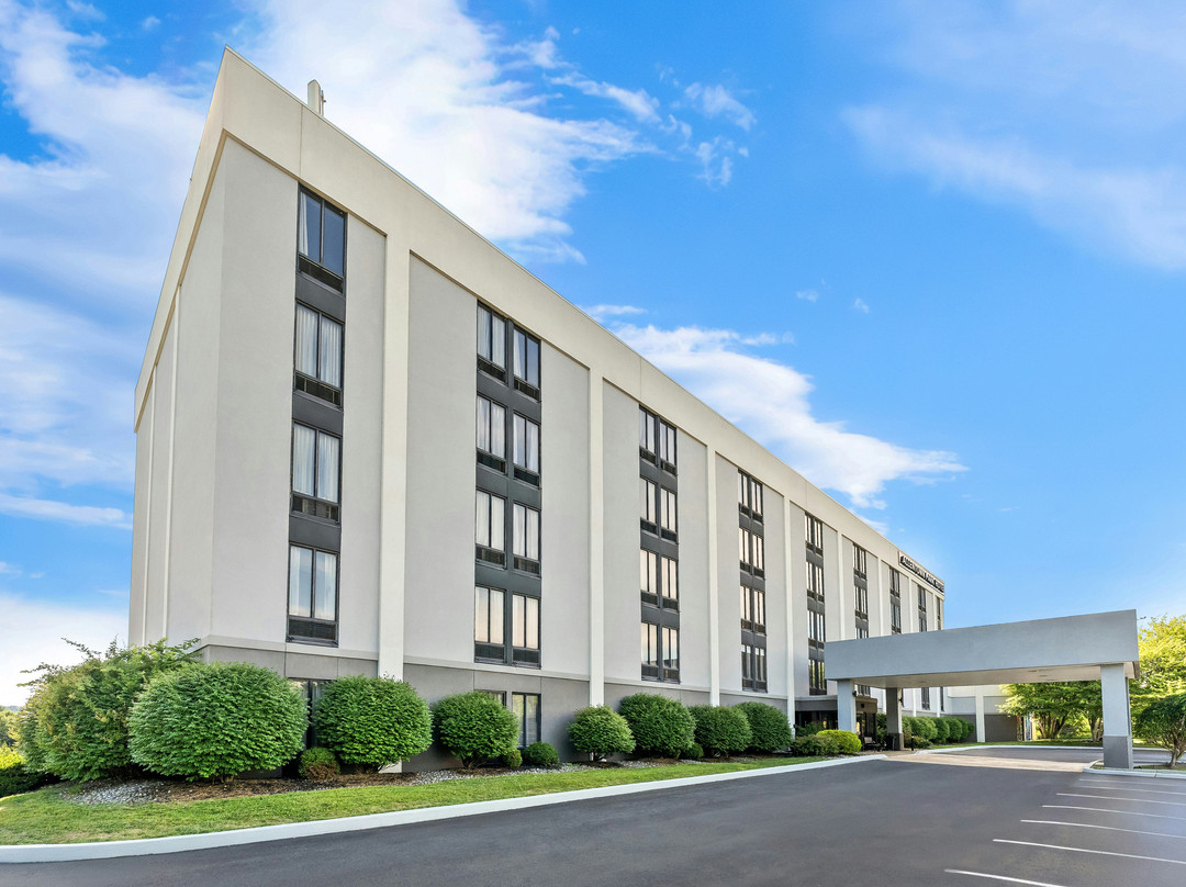 Wescosville酒店住宿-Allentown Park Hotel by The Red Collection