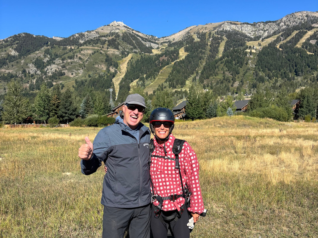 Jackson Hole Paragliding-提顿村必去景点