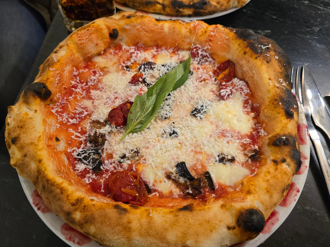 PEPPE PIZZERIA Etienne Marcel