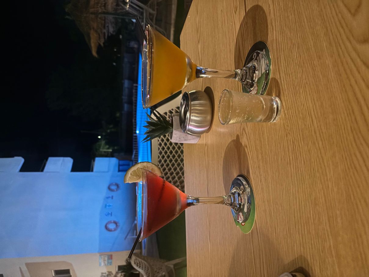 罗得岛伊克希亚星期天酒店-旅行者