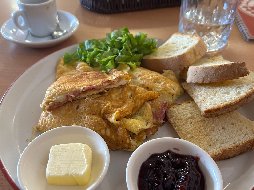 Plate Bistro