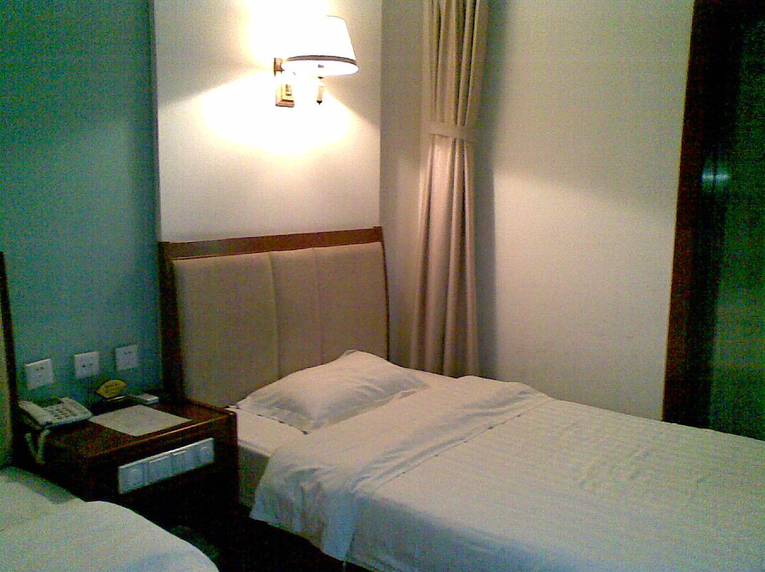 青舍酒店（春熙路新南门地铁站店）主图