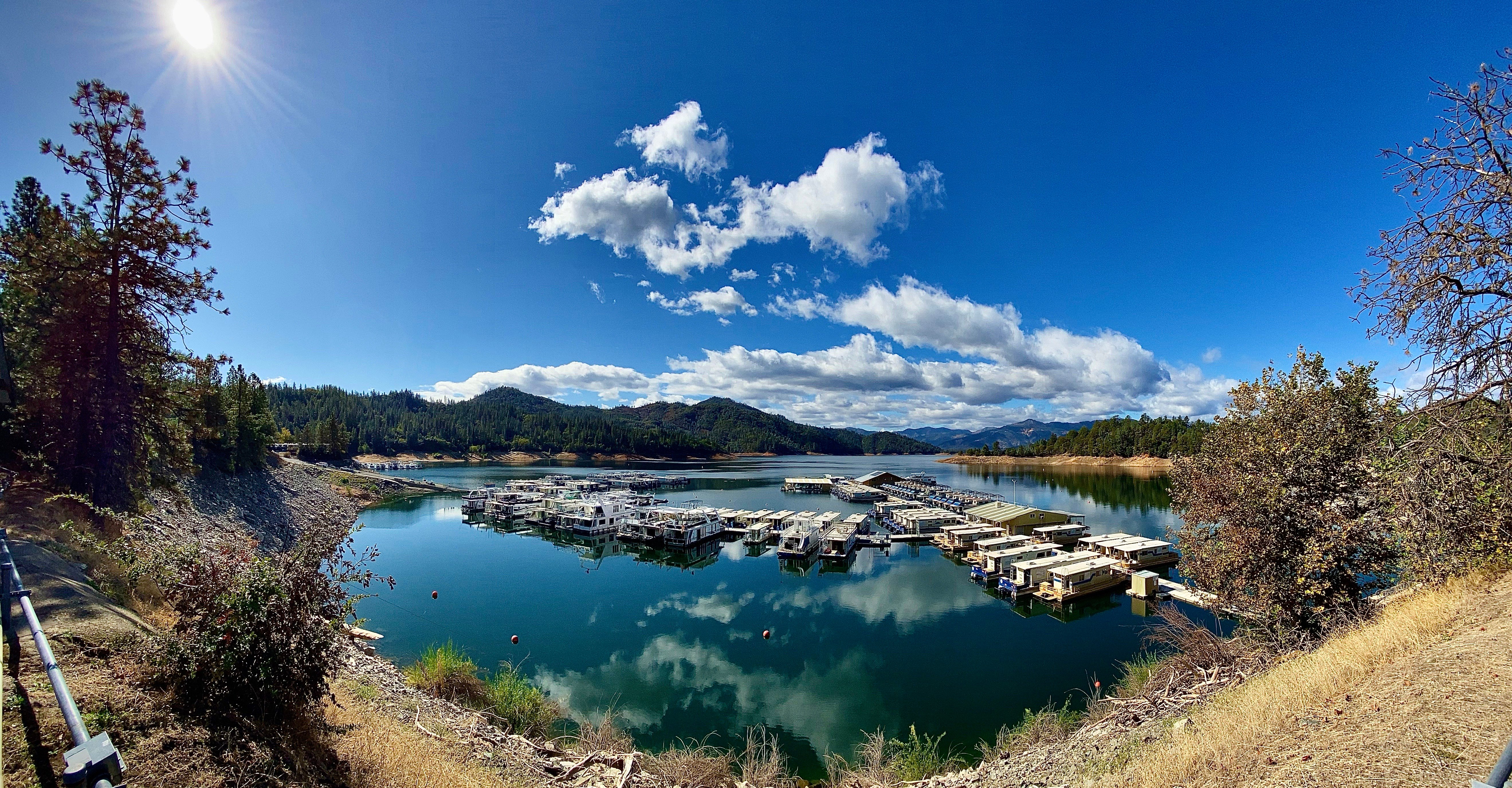 Bridge Bay At Shasta Lake-官方
