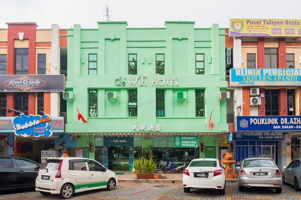 OYO 539 Dowifi Hotel