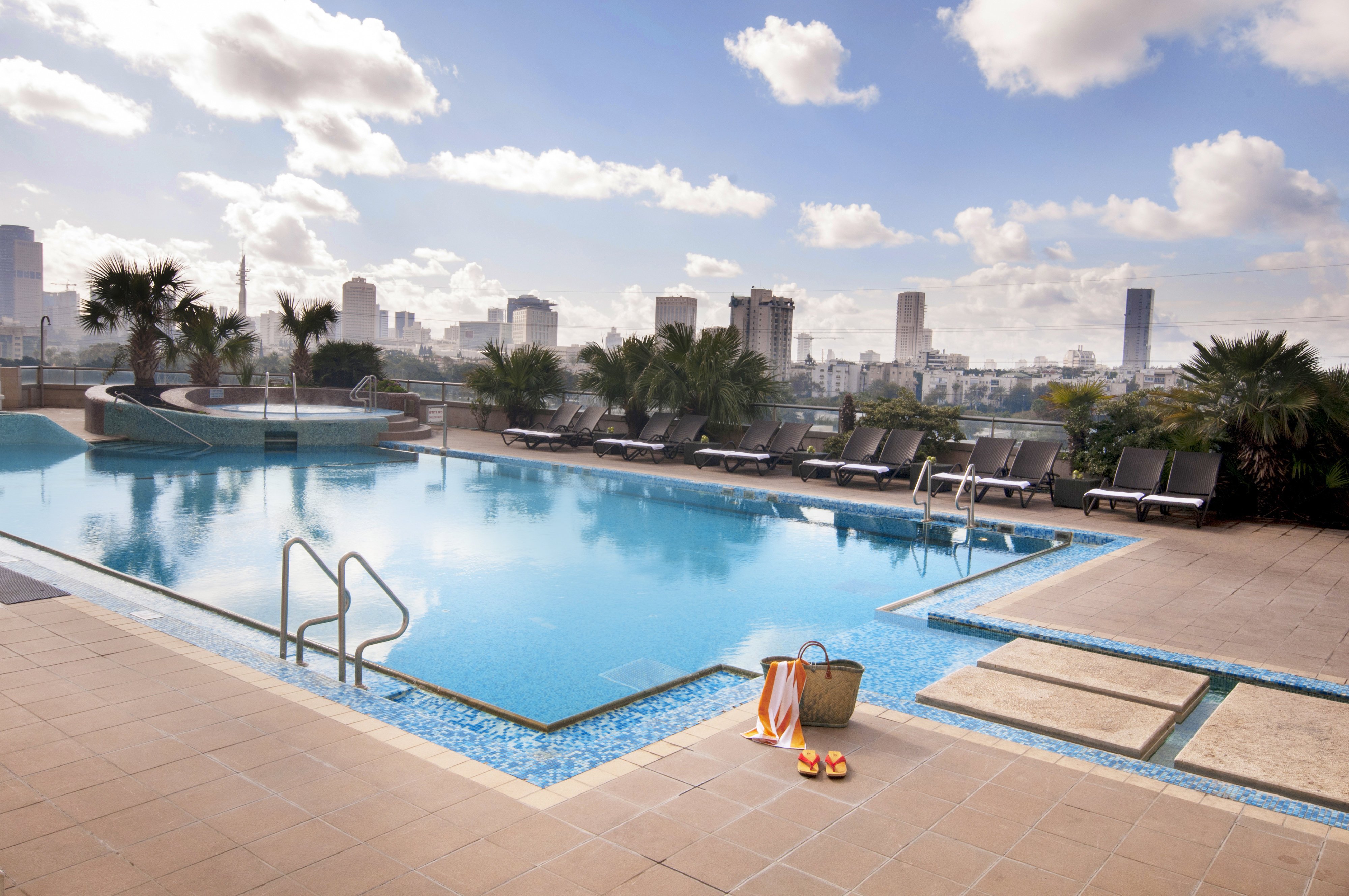 Leonardo City Tower Hotel-官方