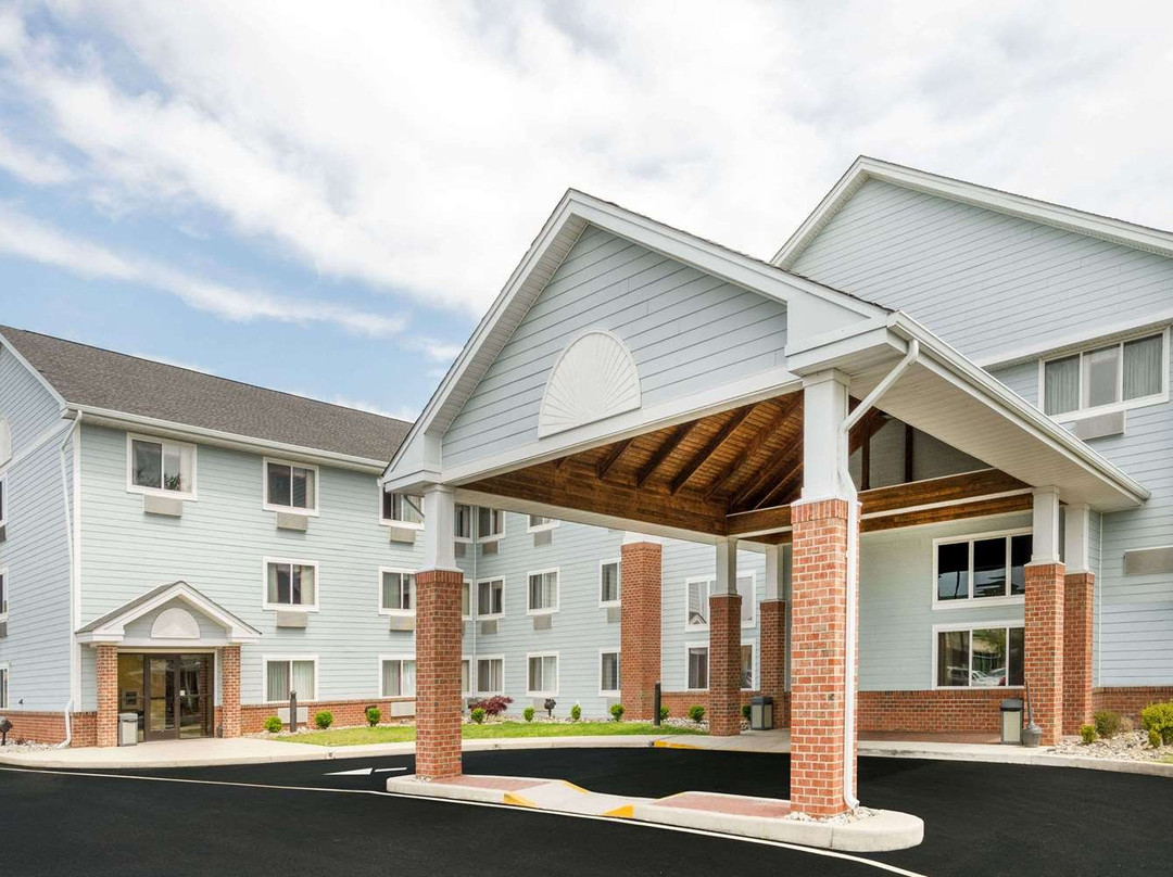 Comfort Inn & Suites主图