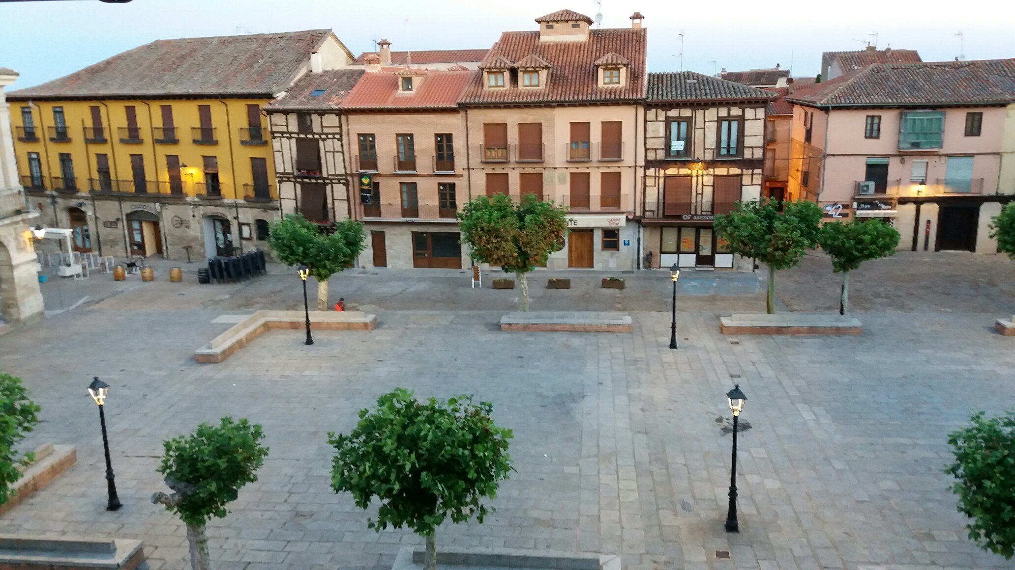 Hotel Zaravencia-官方