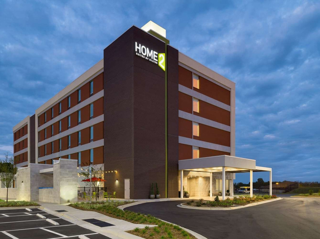 Home2 Suites by Hilton Charlotte Airport主图