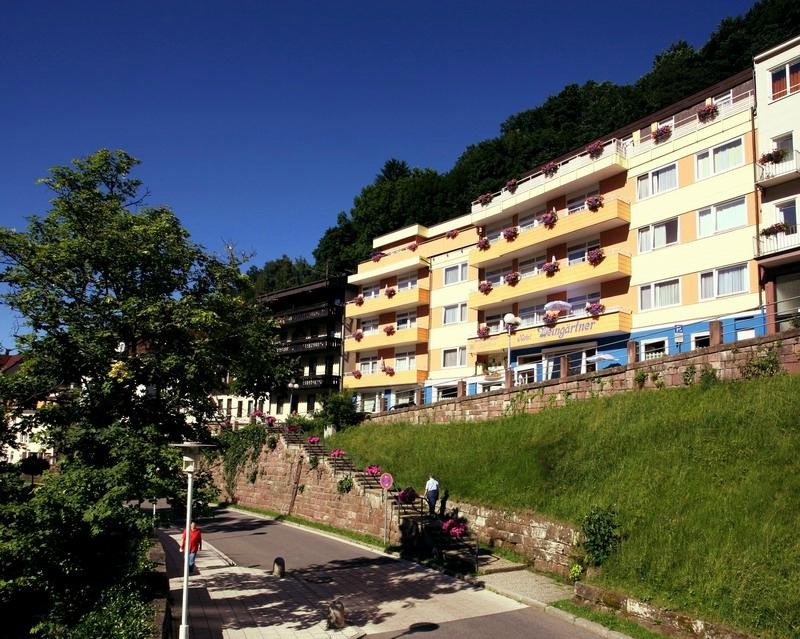 Bad Wildbad酒店住宿-Hotel Weingaertner