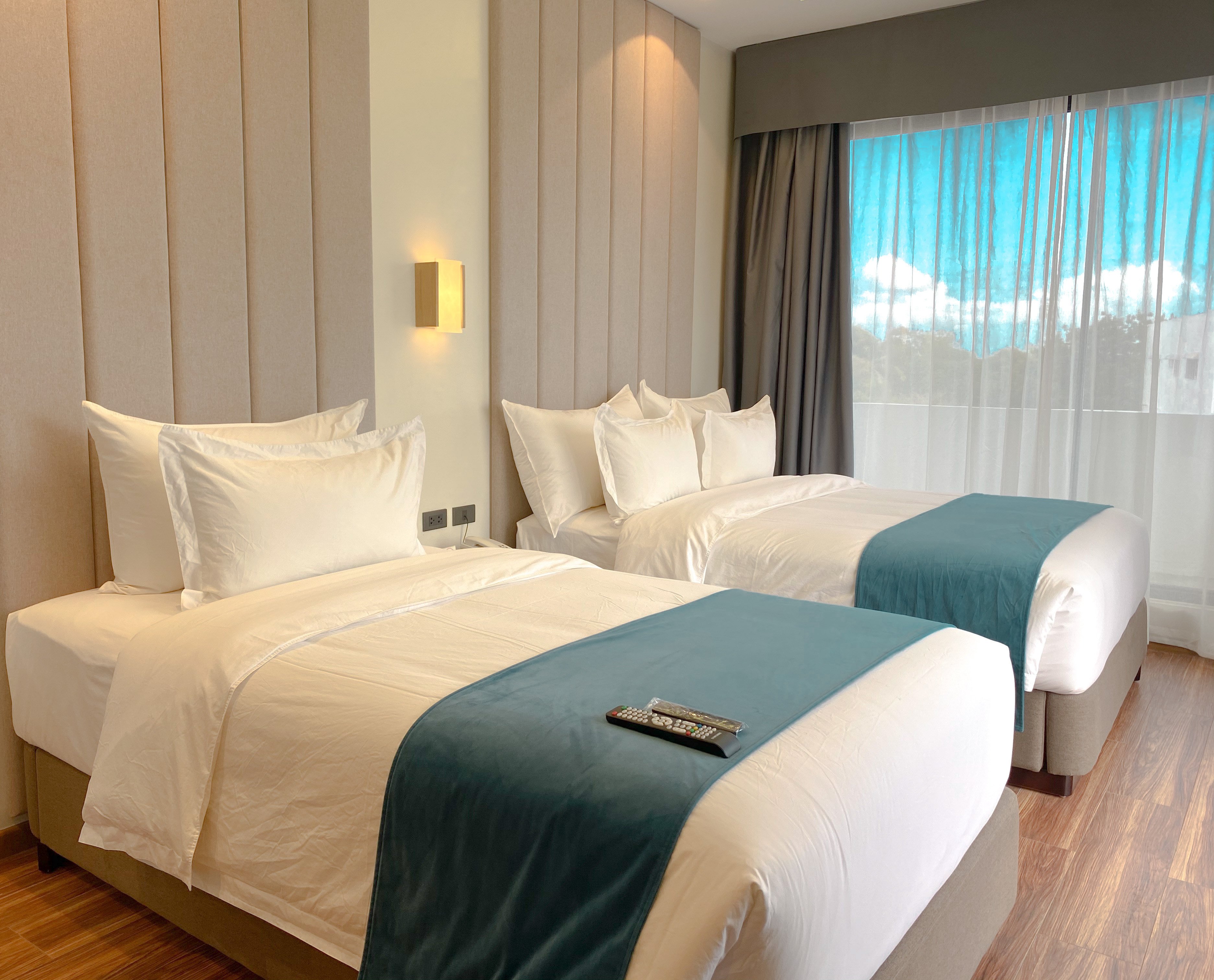 Bravo Tanauan Hotel-官方