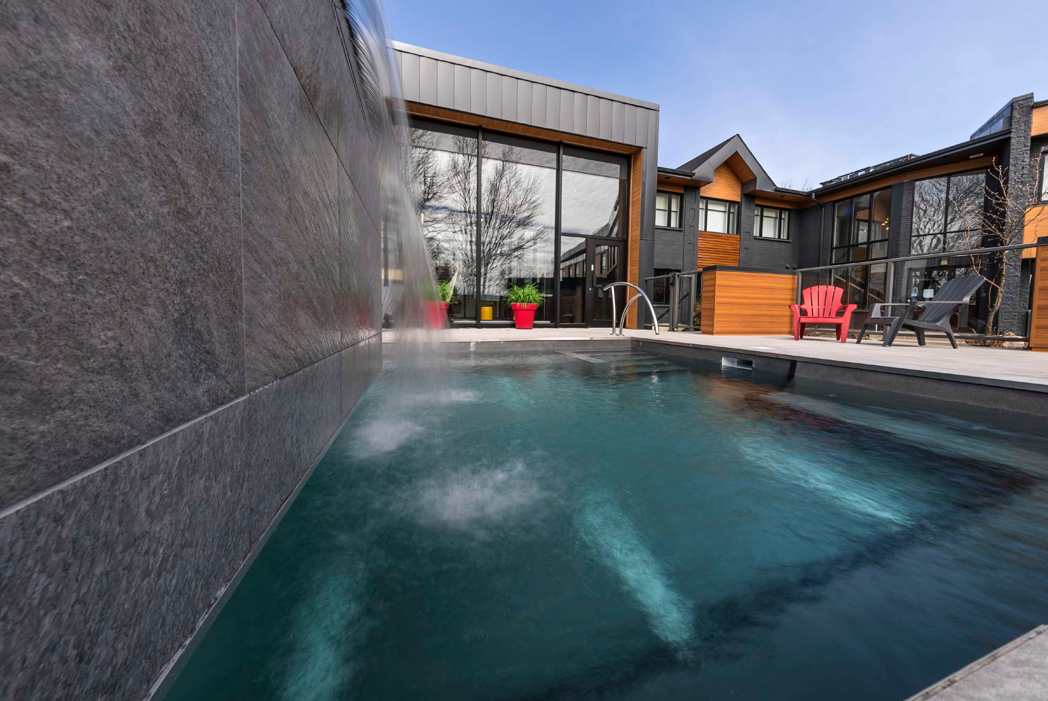 Hotel & Suites Normandin Levis-官方