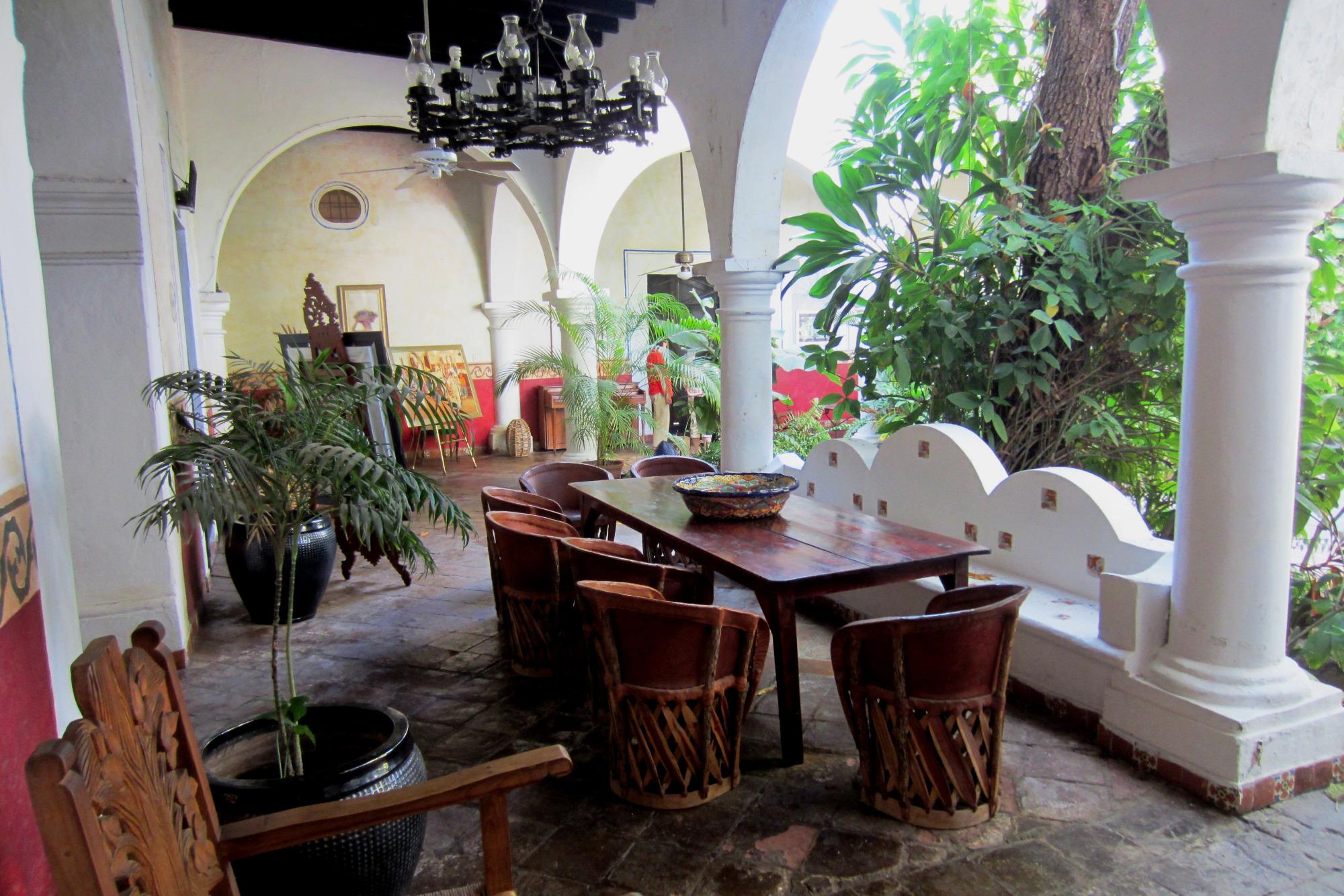 Hotel La Mansión-浴室