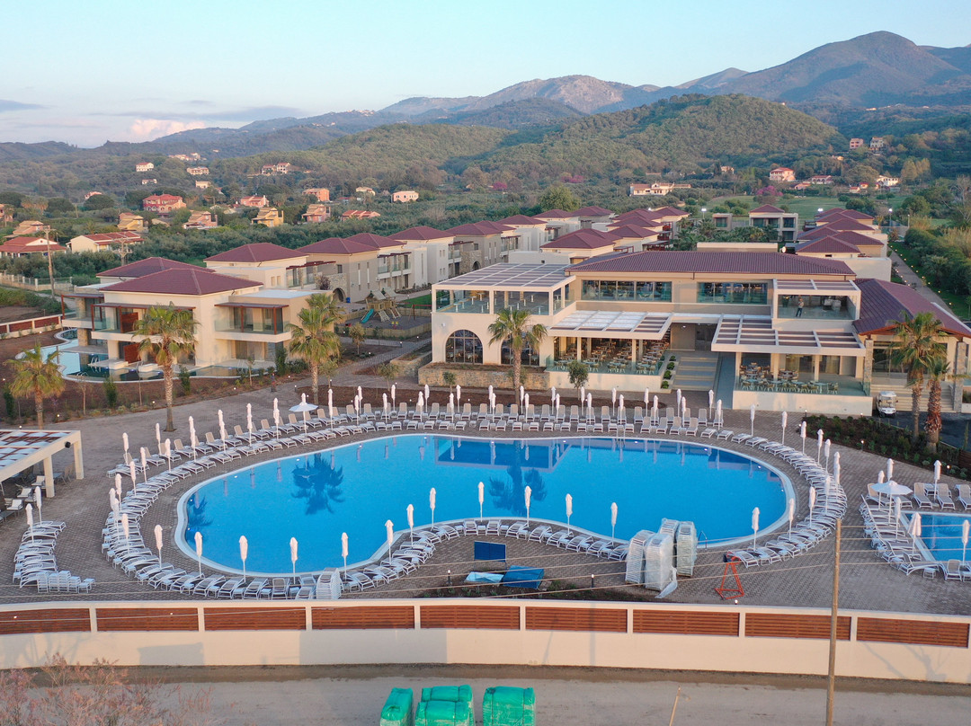 Almyros Beach Resort & Spa主图