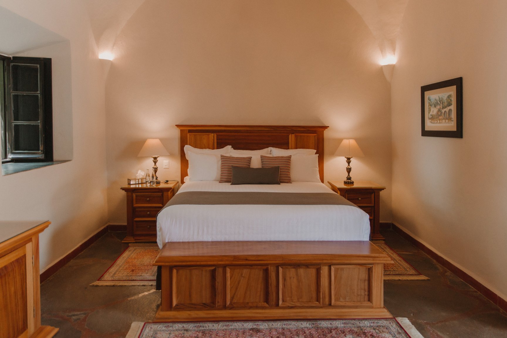 Meson Real De Plata-官方