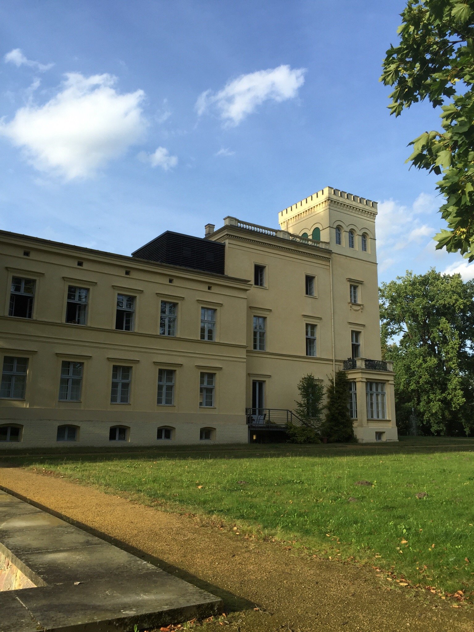 Schloss Steinhoefel-官方
