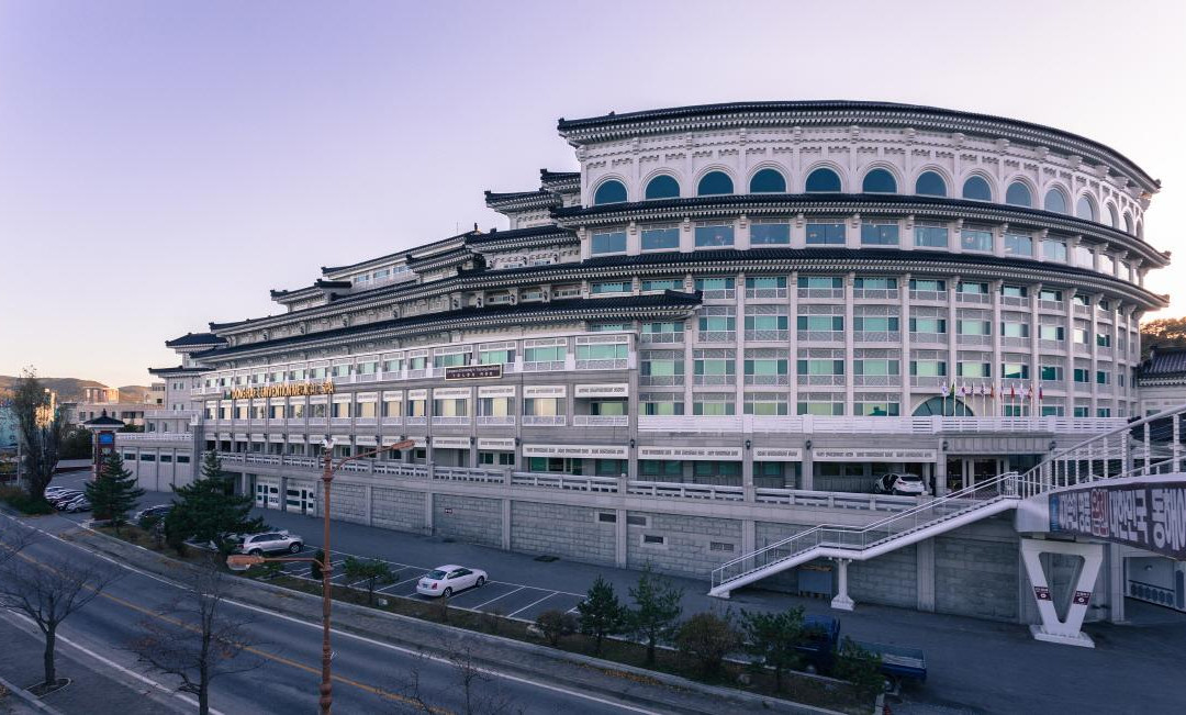 东海市酒店住宿-本昵客雅PREMIER东海保养溫泉会议酒店