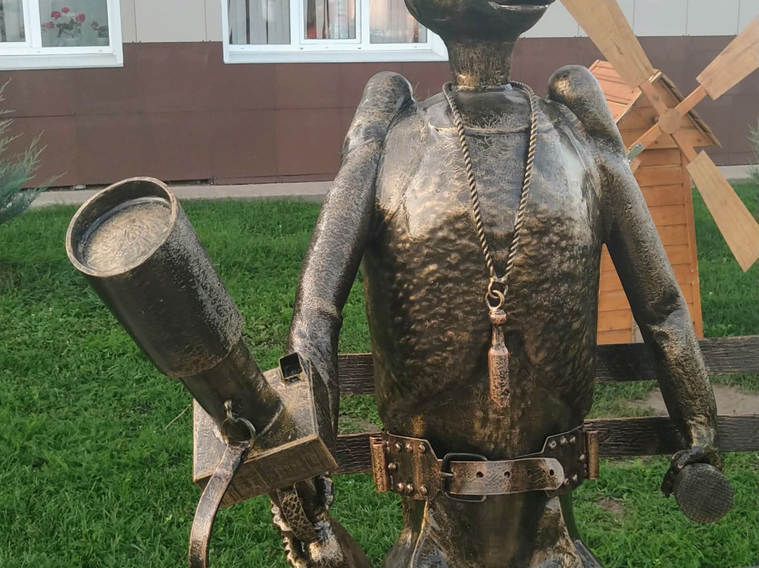 Pochtalyon Pechkin Monument-Tsivilsk必去景点