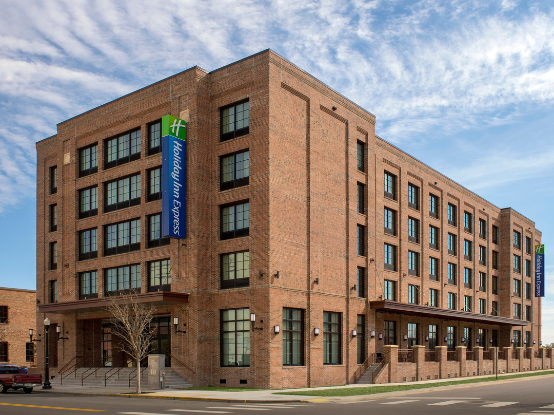 Holiday Inn Express Pensacola Downtown By IHG