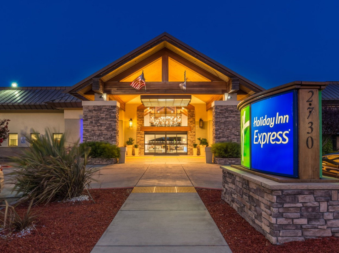 核桃溪酒店住宿-核桃溪智选假日酒店