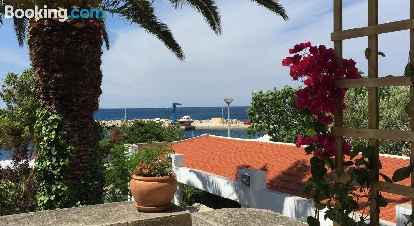 Guesthouse Punta Mira主图