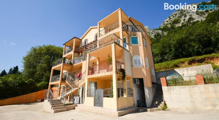 Apartments Panorama