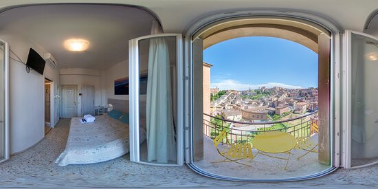 密涅瓦酒店主图