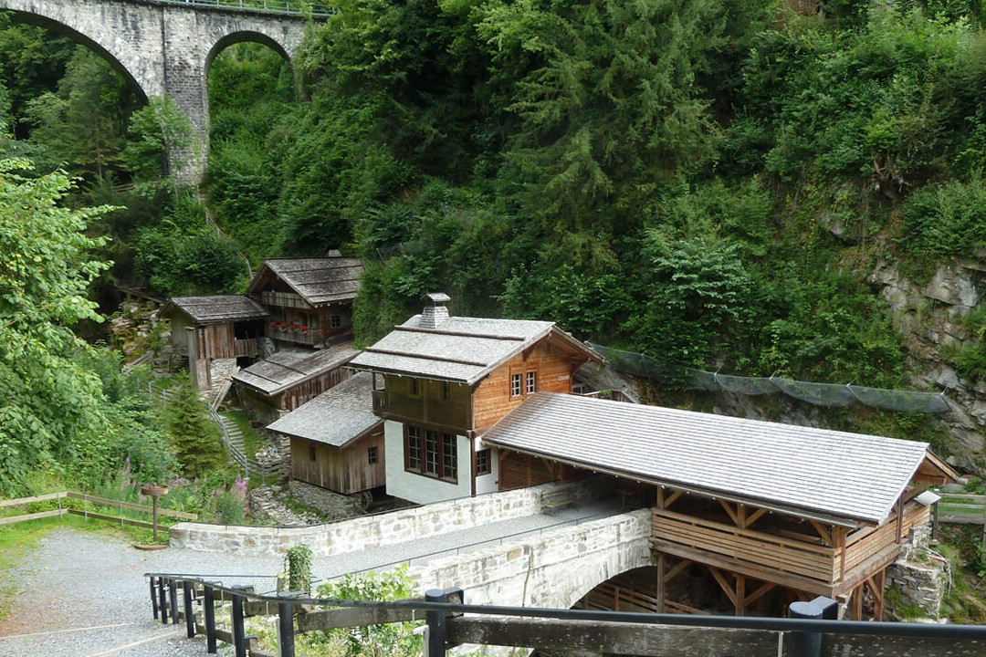 Les Vieux Moulins de la Tine  "VIMOTI"