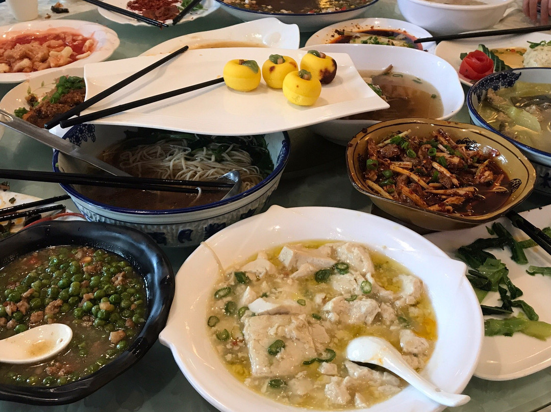 剑阁蜀门客栈剑门关宾馆主图