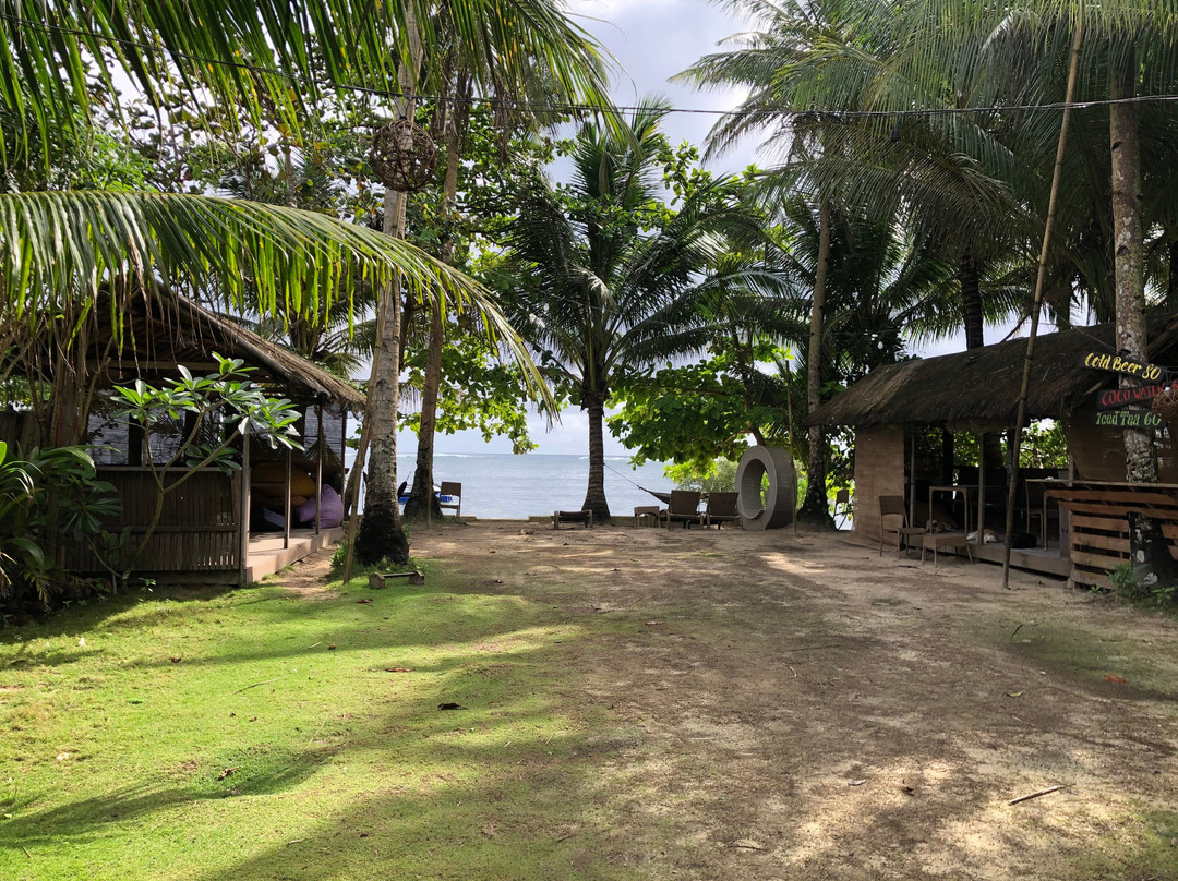 Arka Hayahay Surf And Beach Resort