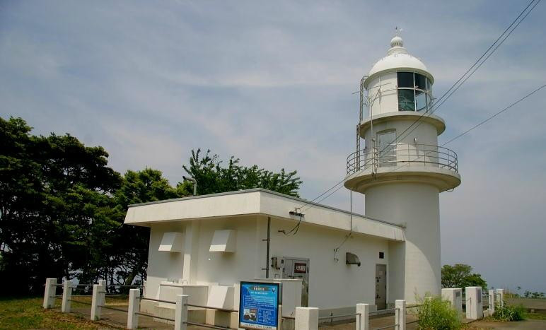 Amarubesaki Lighthouse景点图片