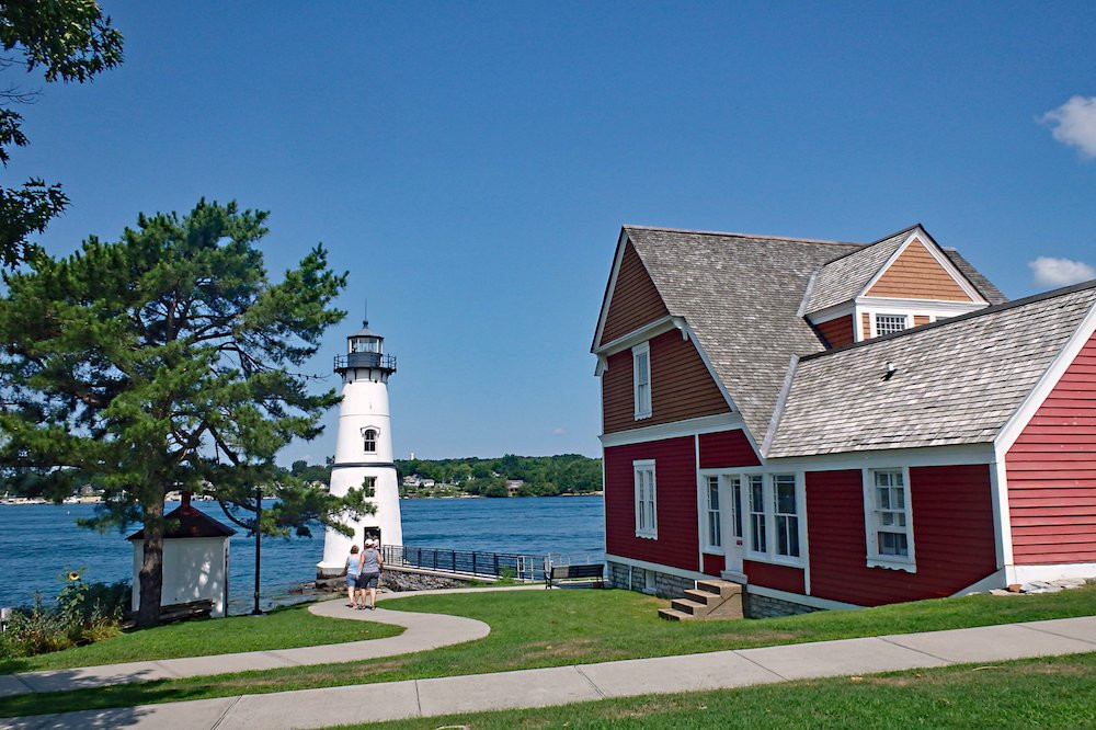 Chaumont旅游景点-Rock Island Lighthouse State Park